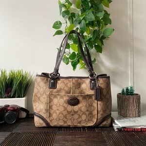 Coach Heritage Payton Signature Carryall Tote Bag